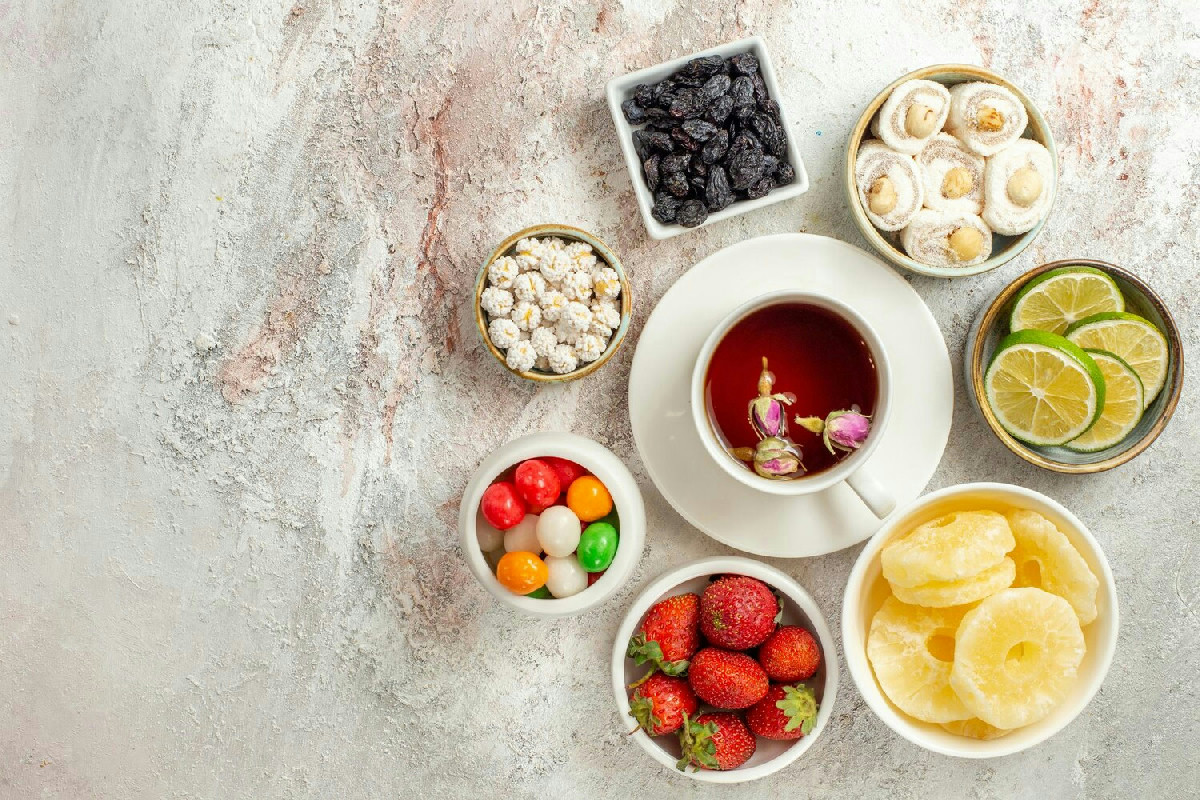 Rimedi naturali tra cibi e tisane per drenare i liquidi e migliorare la vitalità ogni giorno